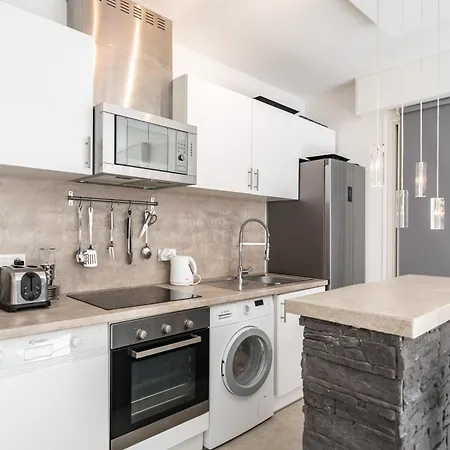 3 Pièces Rénové - Terrasse D'angle - Proche Croisette Appartamento Cannes