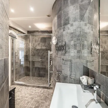 Appartamento 3 Pièces Rénové - Terrasse D'angle - Proche Croisette *