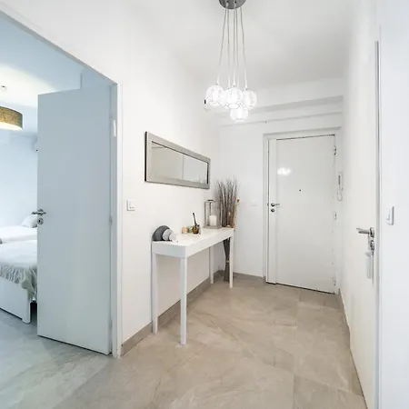 3 Pièces Rénové - Terrasse D'angle - Proche Croisette Appartamento