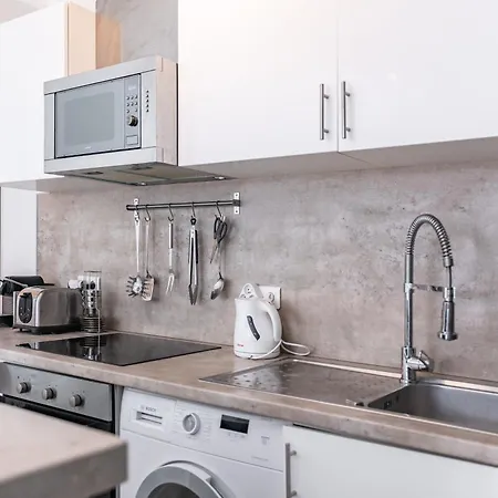 Apartment 3 Pieces Renove - Terrasse D'angle - Proche Croisette Cannes
